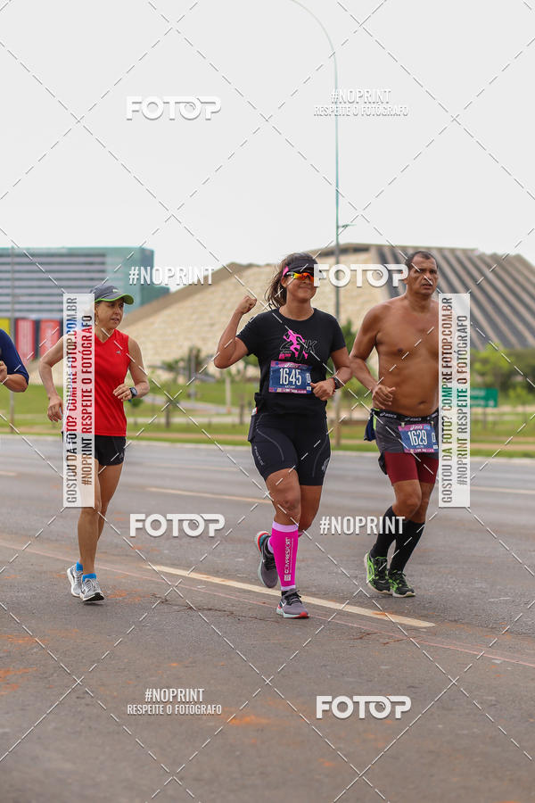 Compre as suas fotos do eventoASICS Golden Run - Bras�lia no Fotop