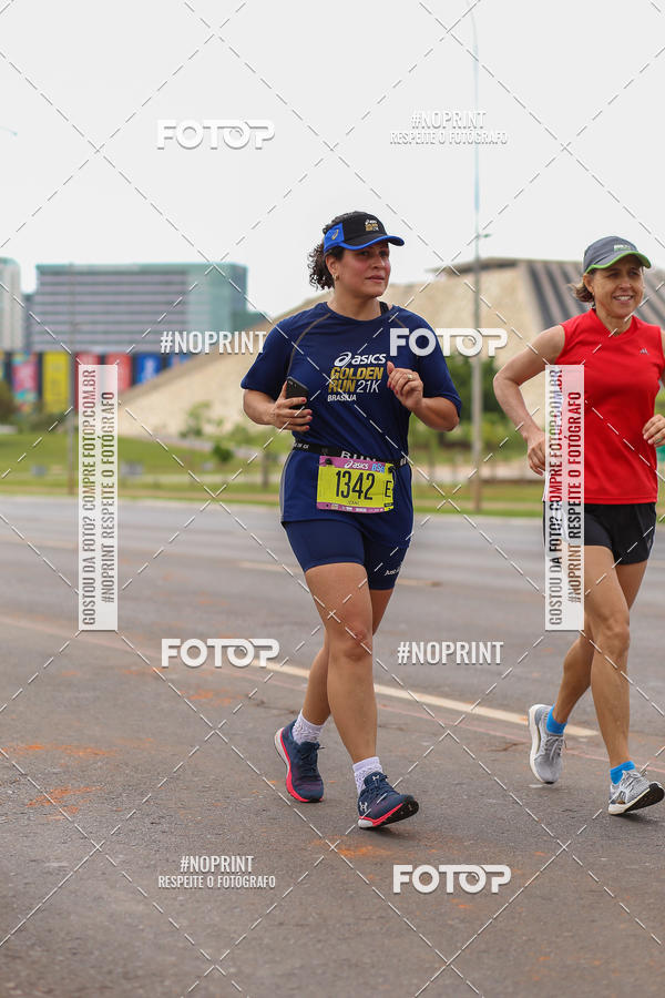 Compre as suas fotos do eventoASICS Golden Run - Bras�lia no Fotop