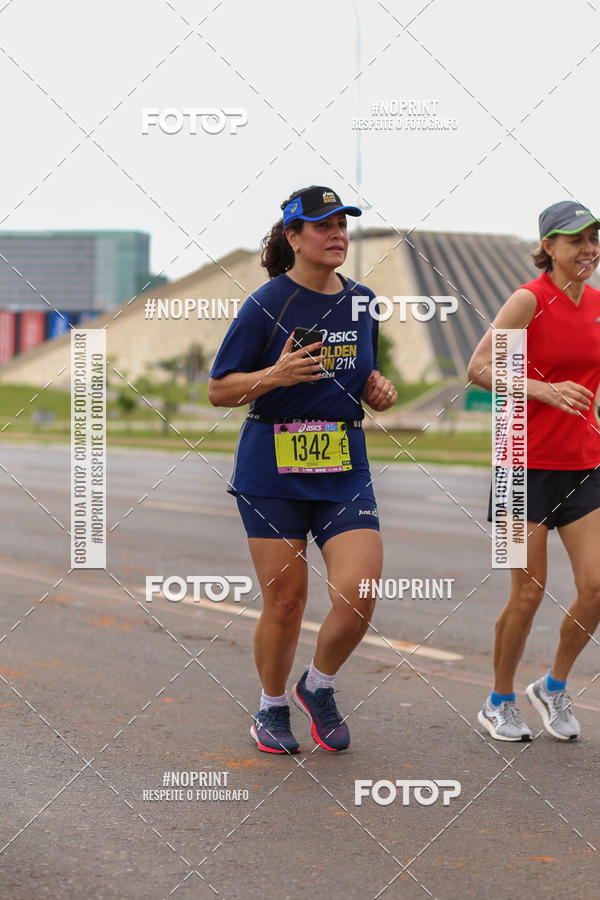 Compre as suas fotos do eventoASICS Golden Run - Bras�lia no Fotop