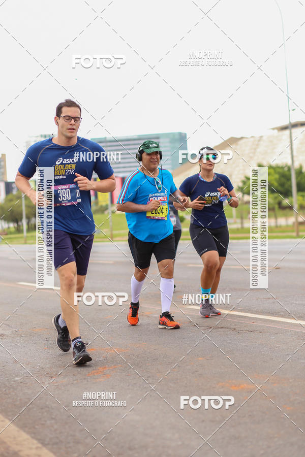 Compre as suas fotos do eventoASICS Golden Run - Bras�lia no Fotop