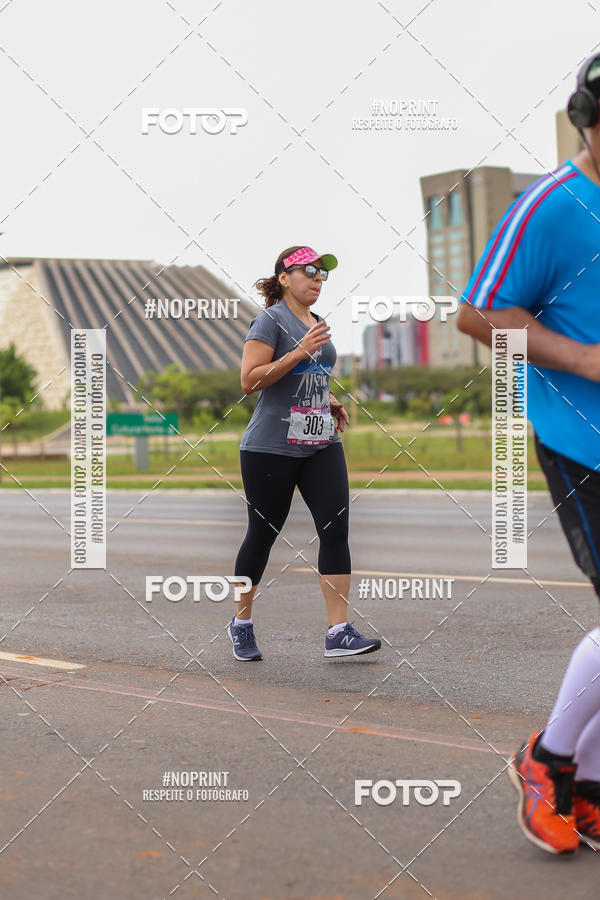 Compre as suas fotos do eventoASICS Golden Run - Bras�lia no Fotop