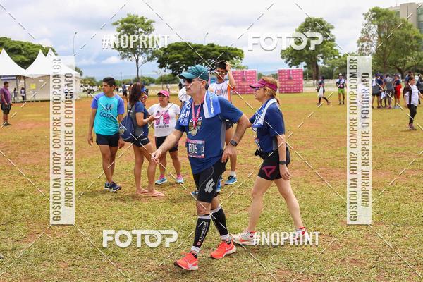 Compre as suas fotos do eventoASICS Golden Run - Bras�lia no Fotop