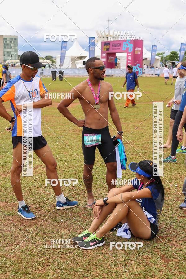 Compre as suas fotos do eventoASICS Golden Run - Bras�lia no Fotop