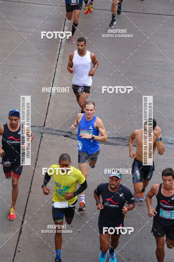 Compre as suas fotos do eventoASICS Golden Run - Bras�lia no Fotop