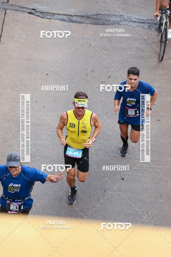 Compre as suas fotos do eventoASICS Golden Run - Bras�lia no Fotop