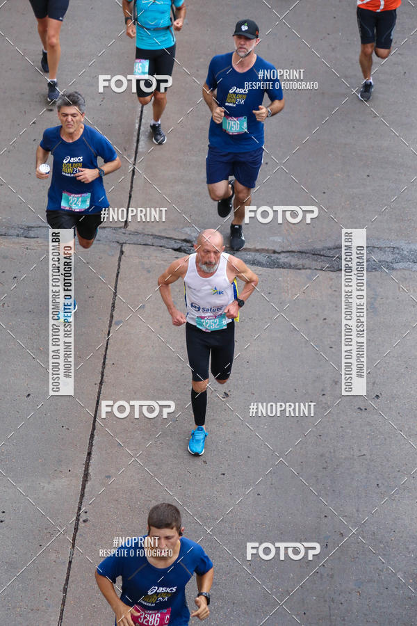 Buy your photos of the eventASICS Golden Run - Bras�lia on Fotop