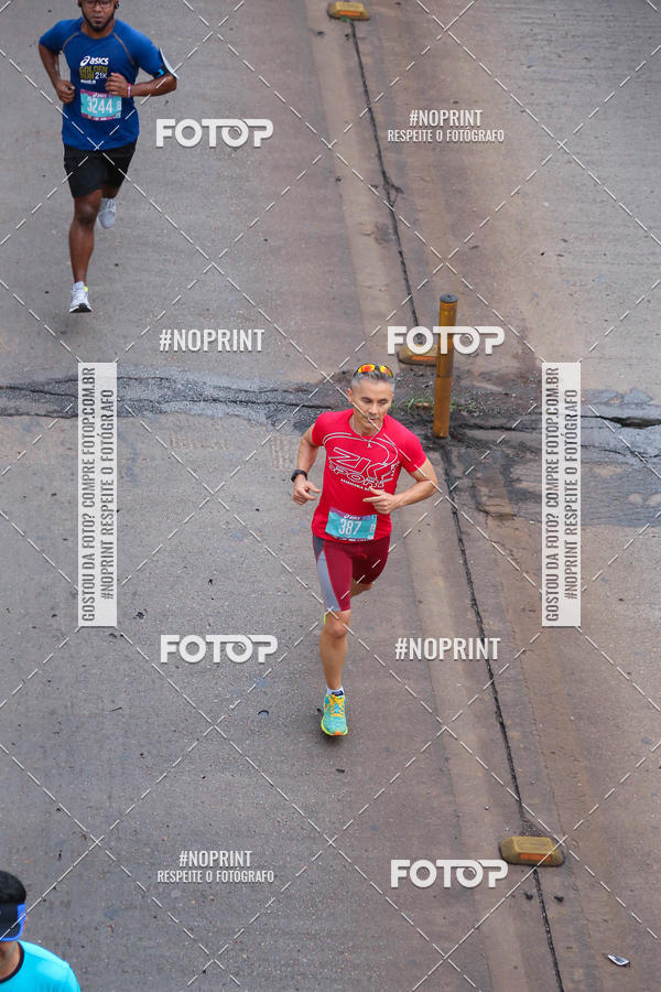 Buy your photos of the eventASICS Golden Run - Bras�lia on Fotop