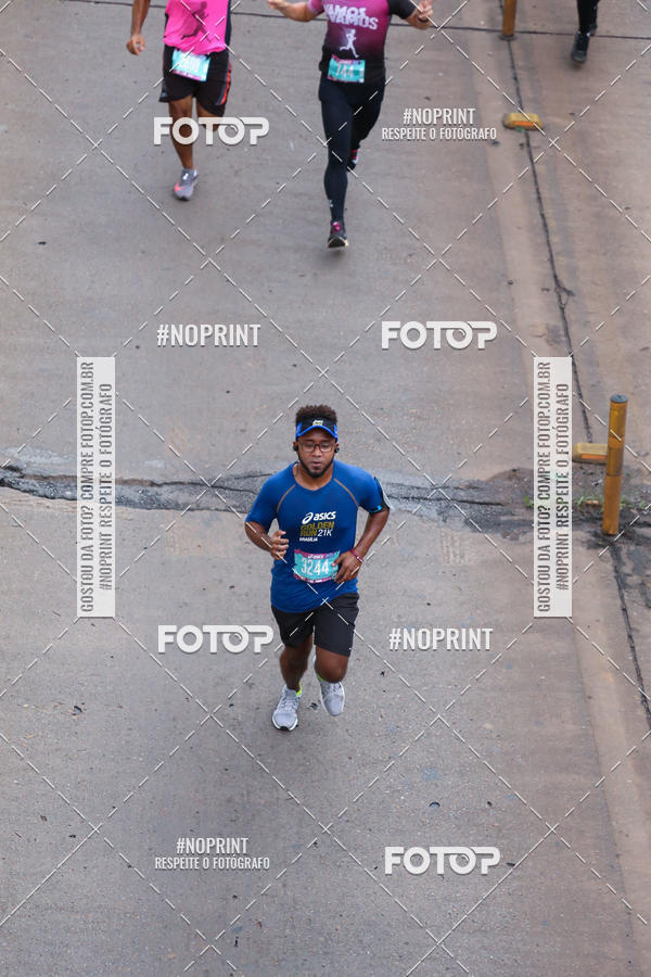 Buy your photos of the eventASICS Golden Run - Bras�lia on Fotop
