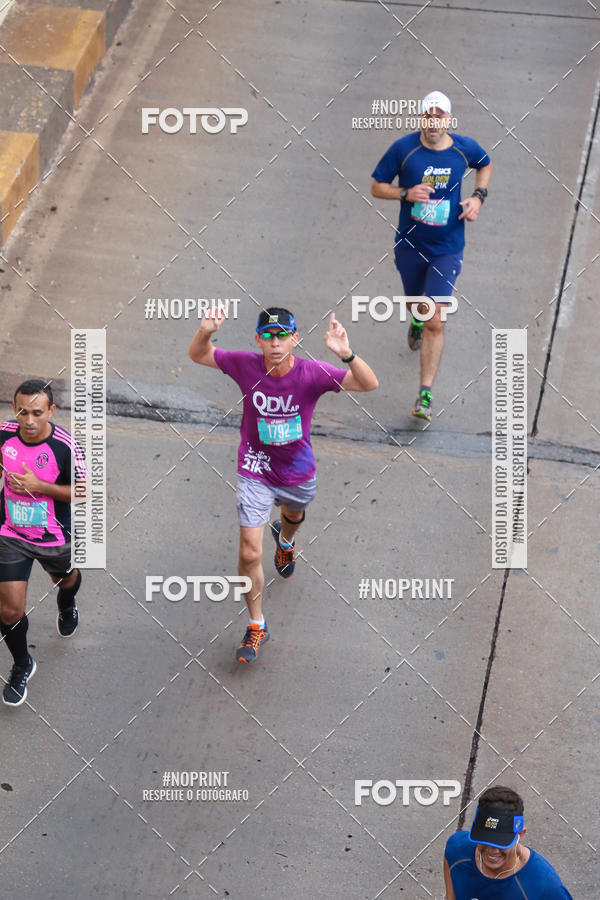 Buy your photos of the eventASICS Golden Run - Bras�lia on Fotop
