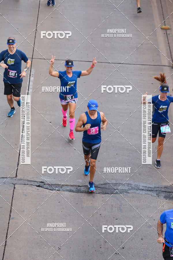 Buy your photos of the eventASICS Golden Run - Bras�lia on Fotop