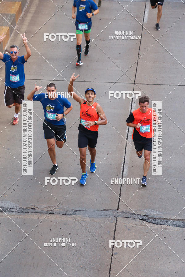 Buy your photos of the eventASICS Golden Run - Bras�lia on Fotop