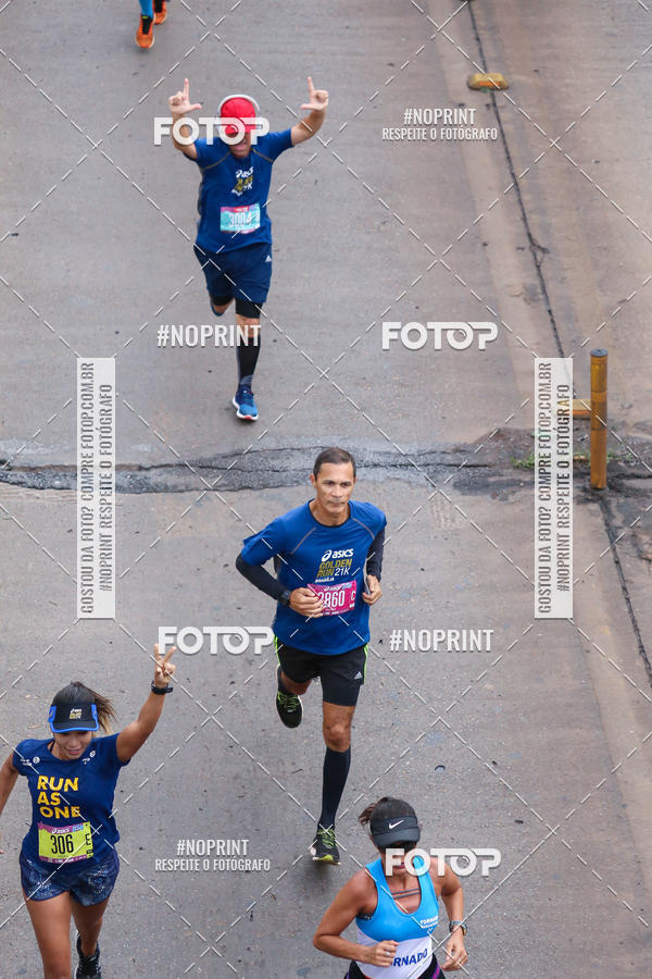 Buy your photos of the eventASICS Golden Run - Bras�lia on Fotop