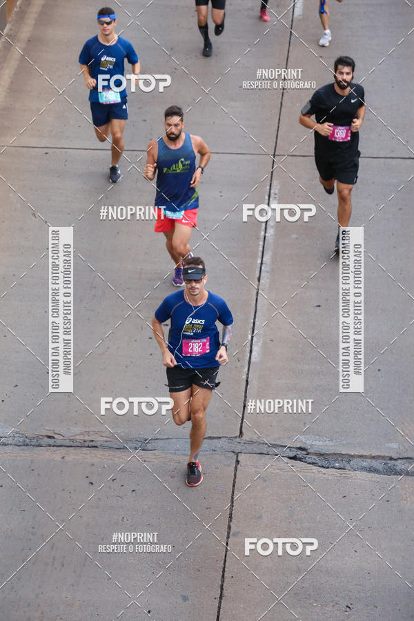 Buy your photos of the eventASICS Golden Run - Bras�lia on Fotop