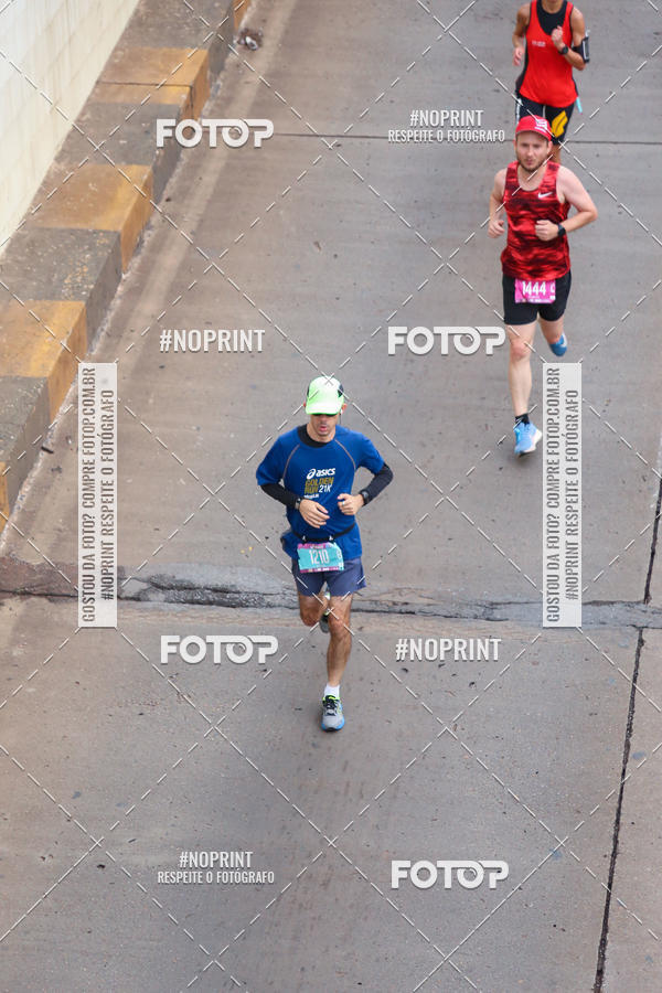 Buy your photos of the eventASICS Golden Run - Bras�lia on Fotop