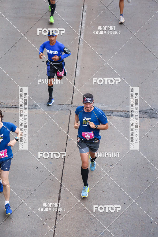 Buy your photos of the eventASICS Golden Run - Bras�lia on Fotop