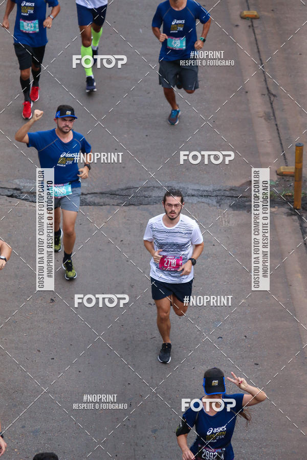 Buy your photos of the eventASICS Golden Run - Bras�lia on Fotop