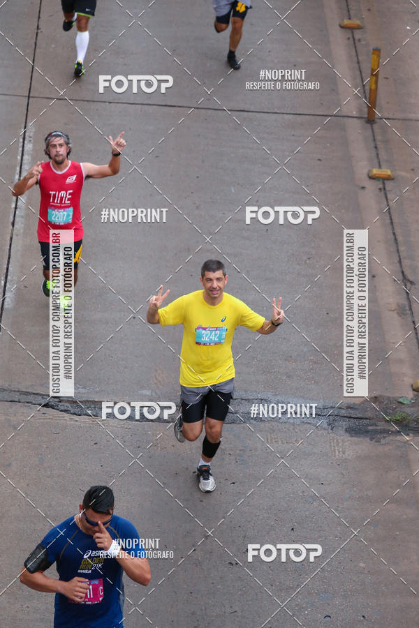 Buy your photos of the eventASICS Golden Run - Bras�lia on Fotop