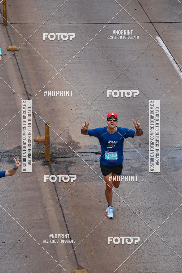 Buy your photos of the eventASICS Golden Run - Bras�lia on Fotop