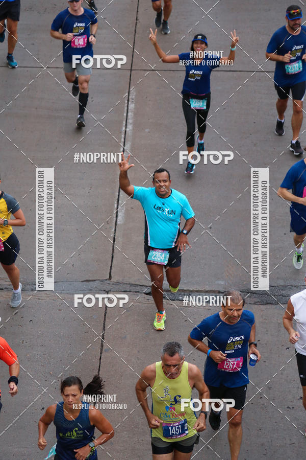 Buy your photos of the eventASICS Golden Run - Bras�lia on Fotop