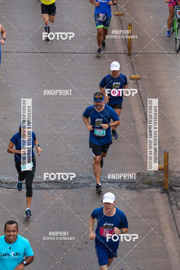 Buy your photos of the eventASICS Golden Run - Bras�lia on Fotop