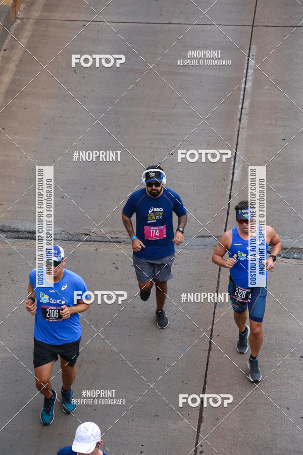 Buy your photos of the eventASICS Golden Run - Bras�lia on Fotop