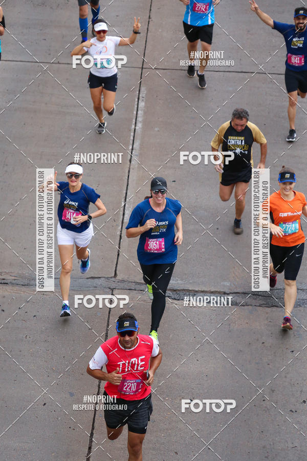 Buy your photos of the eventASICS Golden Run - Bras�lia on Fotop
