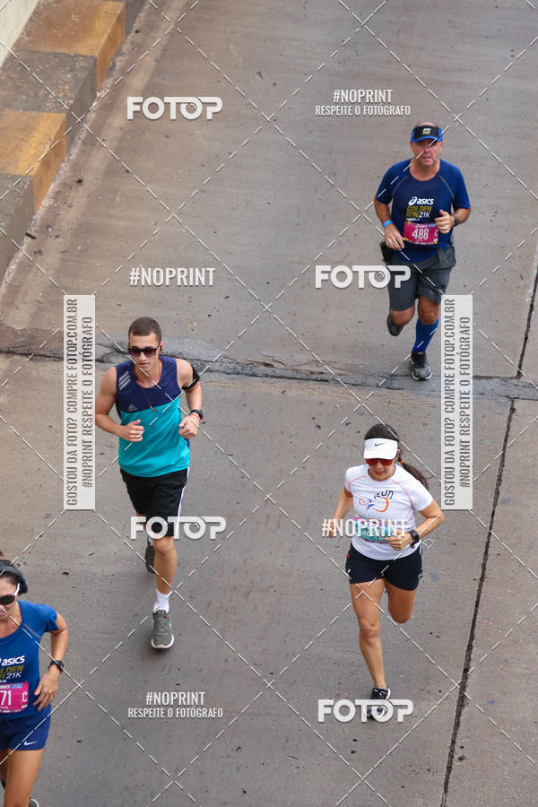 Buy your photos of the eventASICS Golden Run - Bras�lia on Fotop
