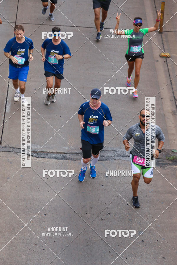 Buy your photos of the eventASICS Golden Run - Bras�lia on Fotop