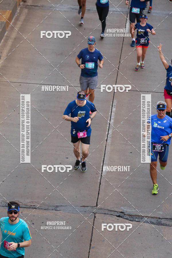 Buy your photos of the eventASICS Golden Run - Bras�lia on Fotop