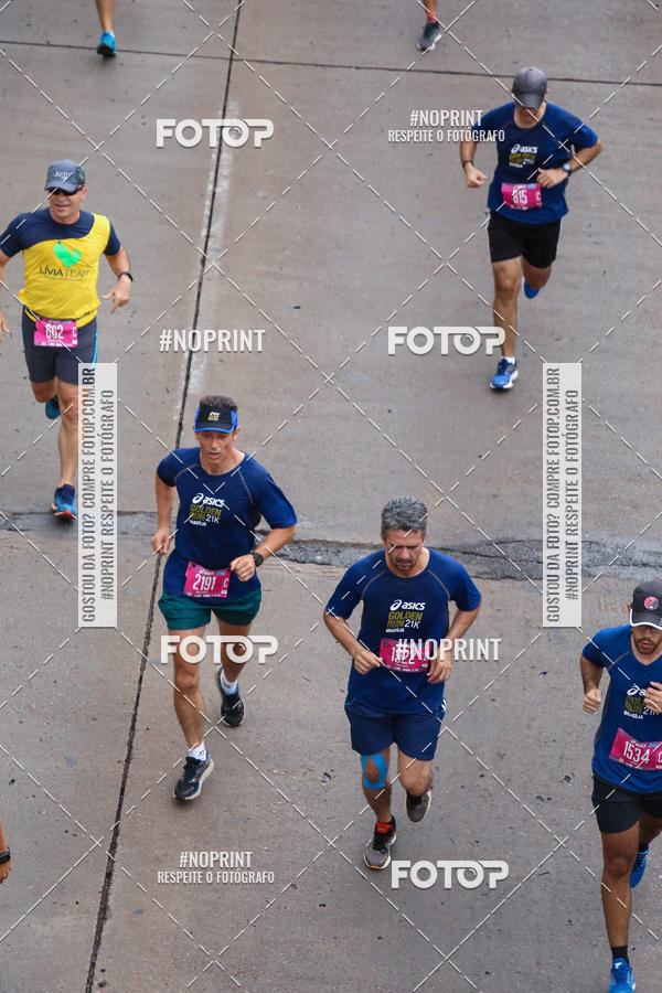 Buy your photos of the eventASICS Golden Run - Bras�lia on Fotop