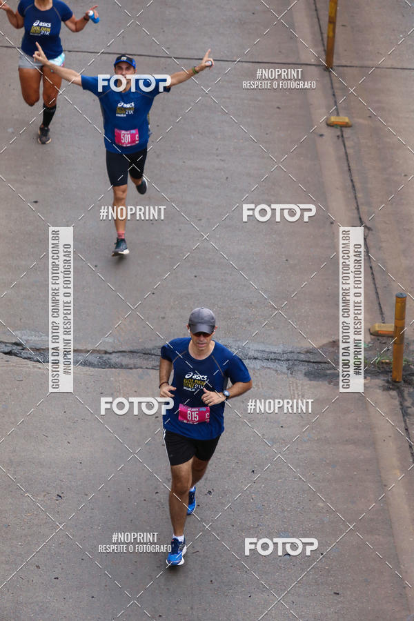 Buy your photos of the eventASICS Golden Run - Bras�lia on Fotop