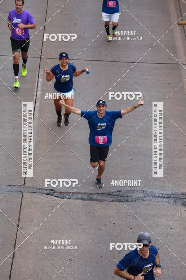 Buy your photos of the eventASICS Golden Run - Bras�lia on Fotop