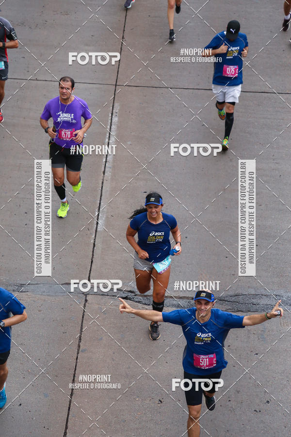 Buy your photos of the eventASICS Golden Run - Bras�lia on Fotop