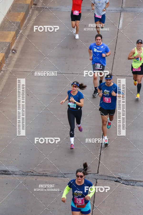 Buy your photos of the eventASICS Golden Run - Bras�lia on Fotop