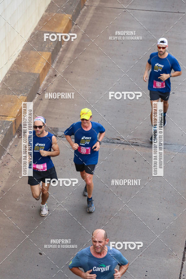 Buy your photos of the eventASICS Golden Run - Bras�lia on Fotop