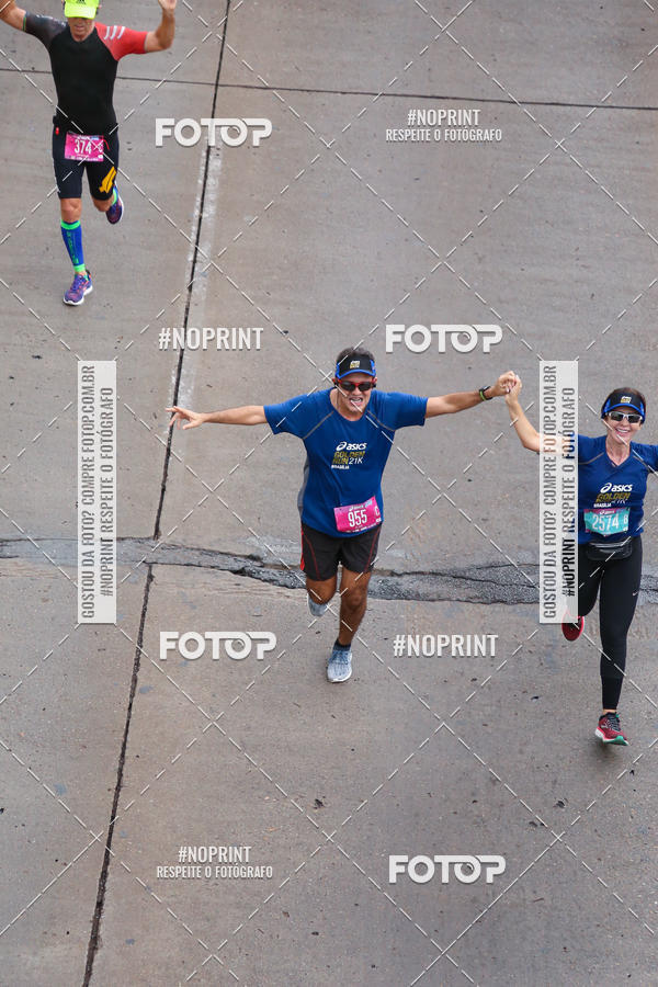Buy your photos of the eventASICS Golden Run - Bras�lia on Fotop