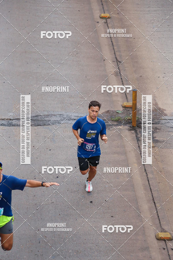Buy your photos of the eventASICS Golden Run - Bras�lia on Fotop