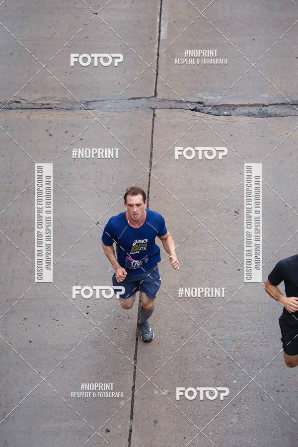 Buy your photos of the eventASICS Golden Run - Bras�lia on Fotop