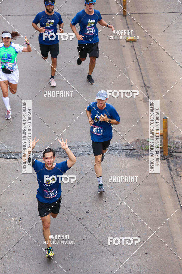 Buy your photos of the eventASICS Golden Run - Bras�lia on Fotop