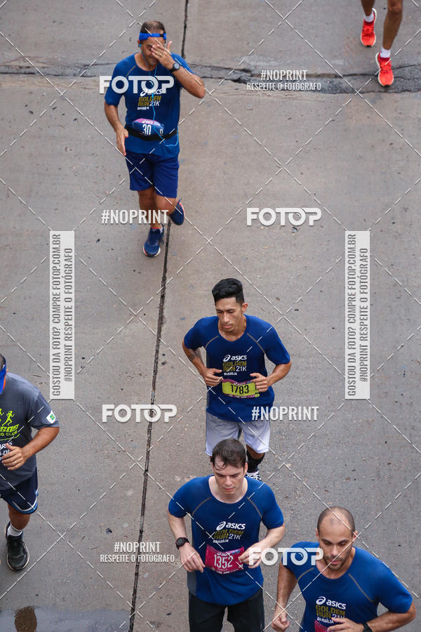 Buy your photos of the eventASICS Golden Run - Bras�lia on Fotop