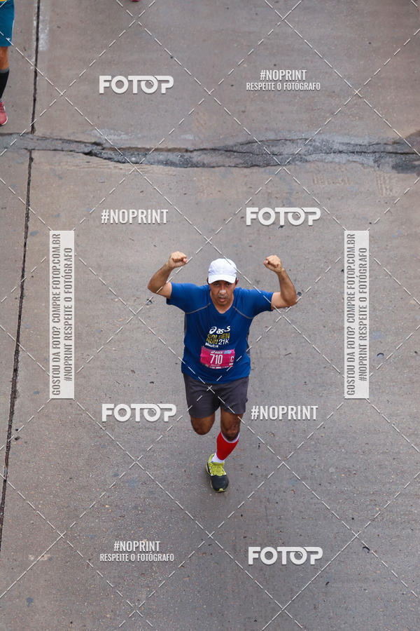 Buy your photos of the eventASICS Golden Run - Bras�lia on Fotop