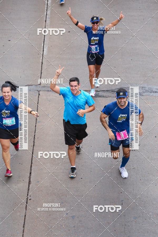 Buy your photos of the eventASICS Golden Run - Bras�lia on Fotop