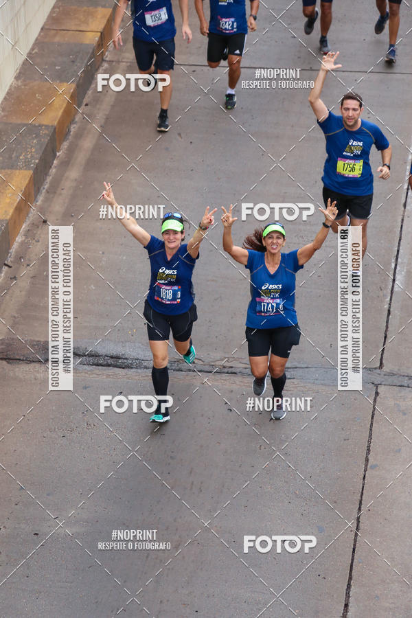 Buy your photos of the eventASICS Golden Run - Bras�lia on Fotop