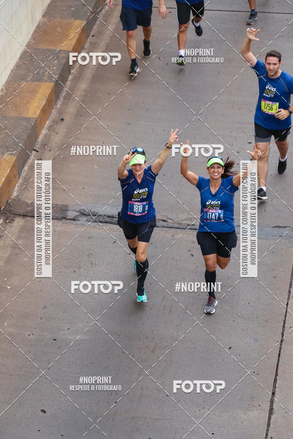 Buy your photos of the eventASICS Golden Run - Bras�lia on Fotop
