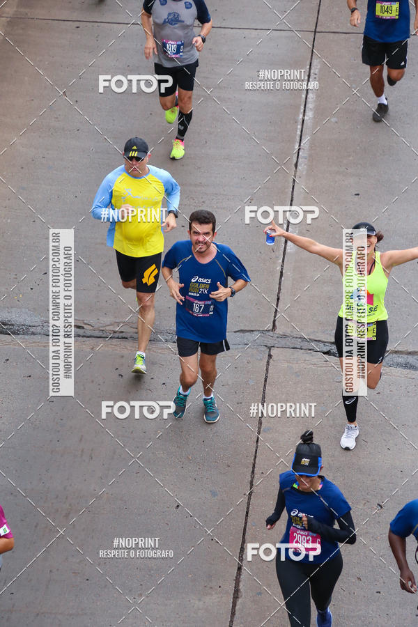 Buy your photos of the eventASICS Golden Run - Bras�lia on Fotop