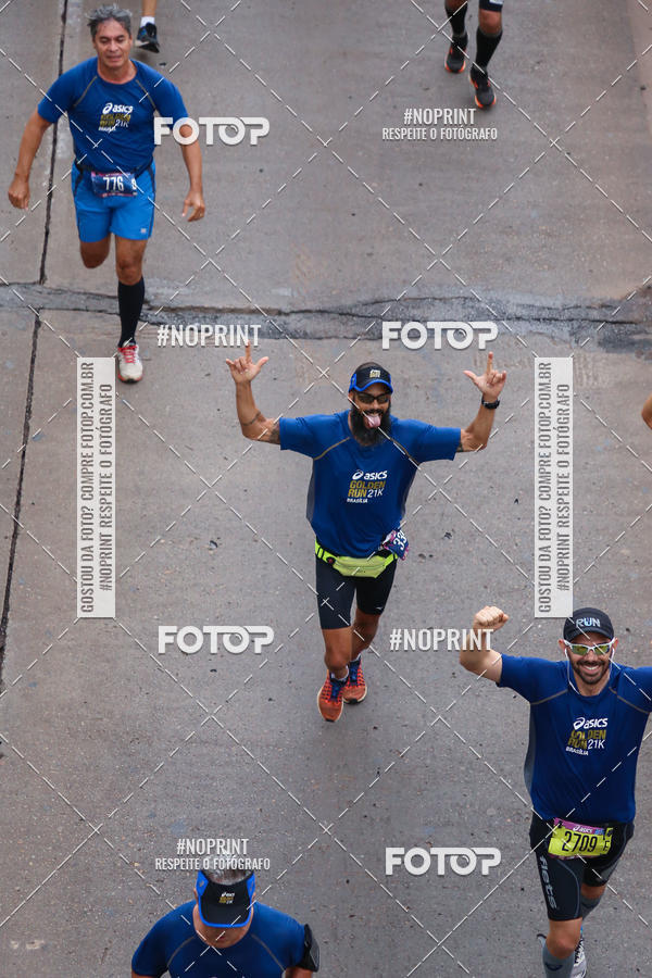Buy your photos of the eventASICS Golden Run - Bras�lia on Fotop