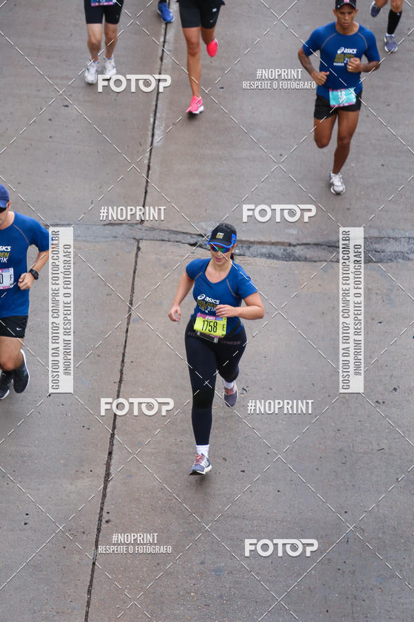 Buy your photos of the eventASICS Golden Run - Bras�lia on Fotop