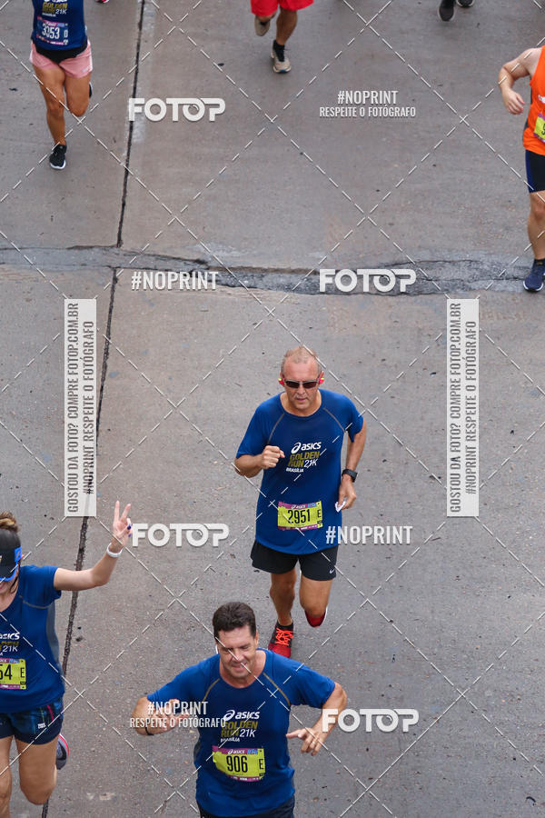 Buy your photos of the eventASICS Golden Run - Bras�lia on Fotop