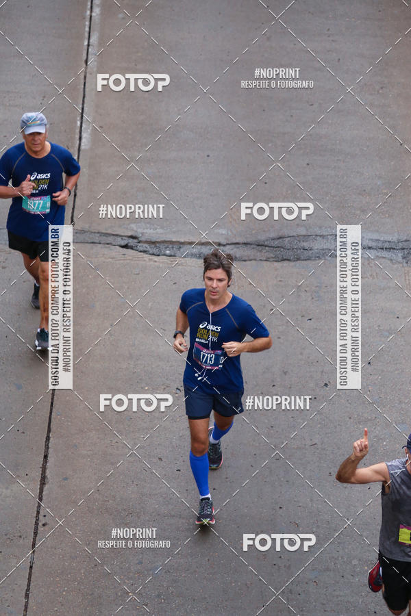 Buy your photos of the eventASICS Golden Run - Bras�lia on Fotop