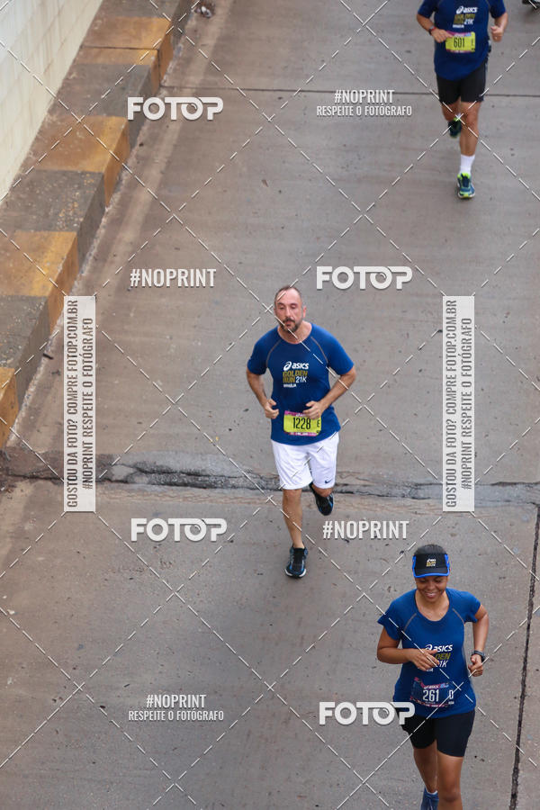 Buy your photos of the eventASICS Golden Run - Bras�lia on Fotop